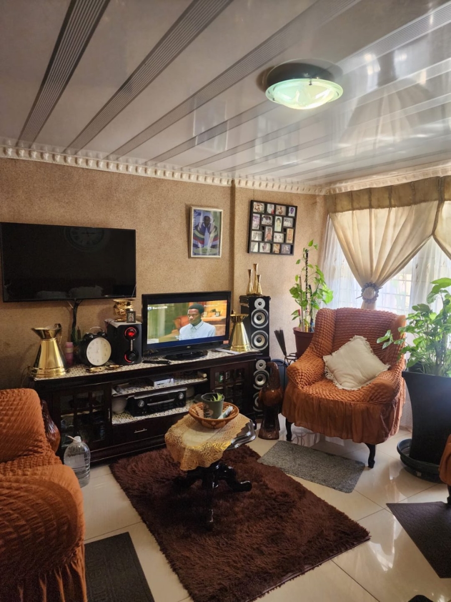 2 Bedroom Property for Sale in Jouberton North West